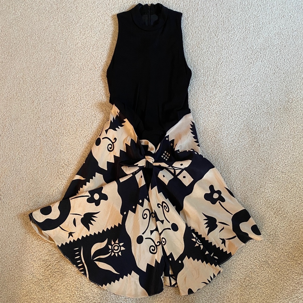 Vintage I Unique Sleeveless Front Tie Floral Black & Tan Dress